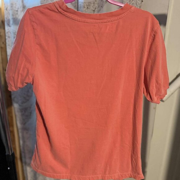 Women's Bijou Karman Sunglasses Short Sleeve Graphic T-Shirt - Coral SIZE MEDIUM - Picture 5 of 9